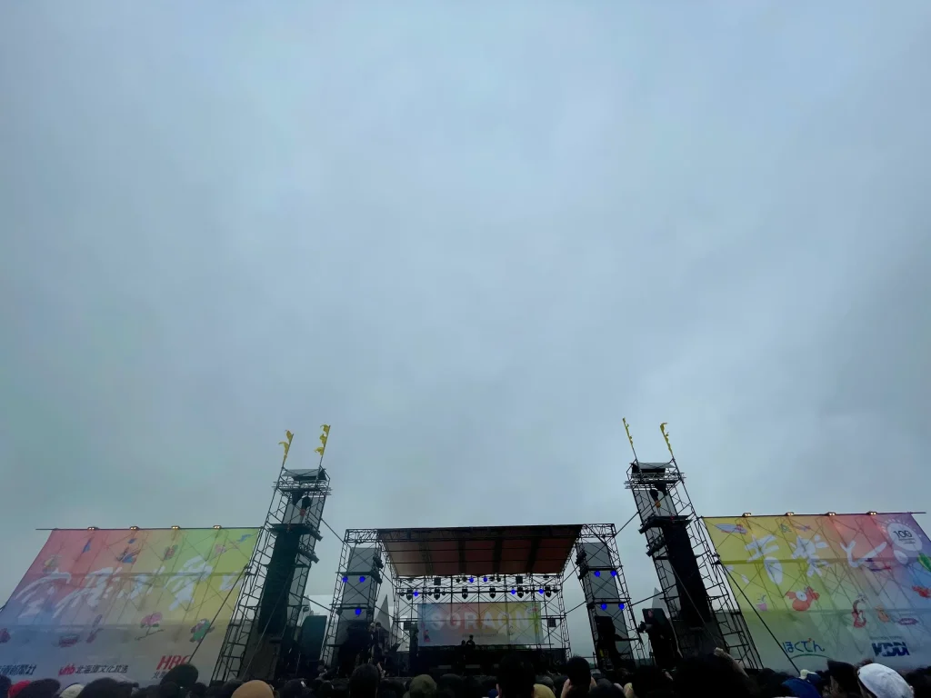 ライブステージ